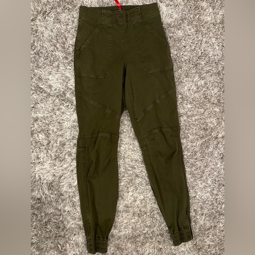 Stretch Twill Cargo Jogger